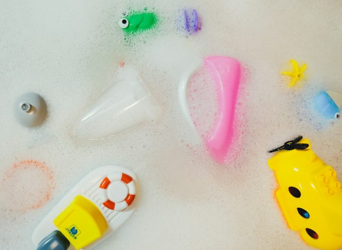Baby bath safety Παιχνίδια σε παιδικό μπάνιο με σαπουνόφουσκες